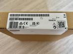 SIEMENS - Simatic - Digital Output - S7-1500 - 6ES7522-1BH10, Hobby en Vrije tijd, Elektronica-componenten, Ophalen of Verzenden