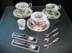 Servies Royal Albert Flower of the Month kopjes lepeltjes +, Gebruikt, Kop en/of schotel, Verzilverd, Ophalen of Verzenden