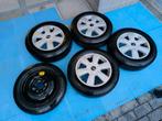 Nissan velgen met banden, Ophalen, Gebruikt, 15 inch, Velg(en)