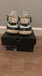 Jordan 4 maat 34, Kinderen en Baby's, Kinderkleding | Schoenen en Sokken, Ophalen of Verzenden