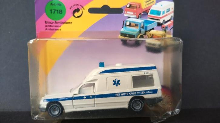 Mercedes Benz Binz Witte Kruis Den Haag Siku 1718 Pol, Hobby en Vrije tijd, Modelauto's | Overige schalen, Nieuw, Auto, Verzenden
