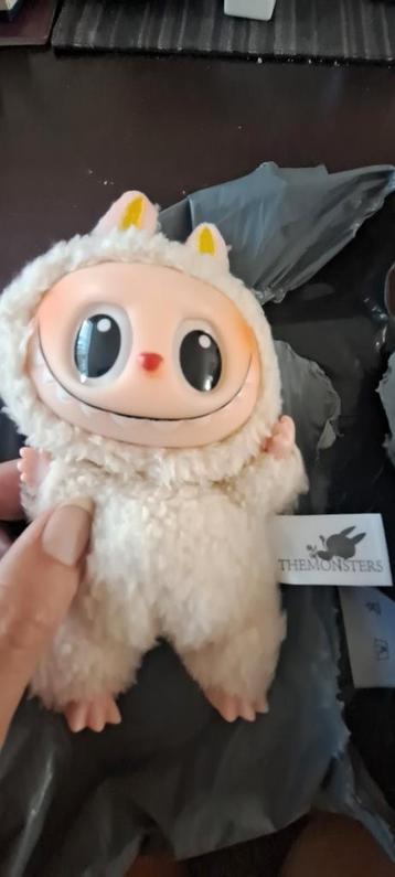 LABUBU Nieuw beschikbaar voor biedingen