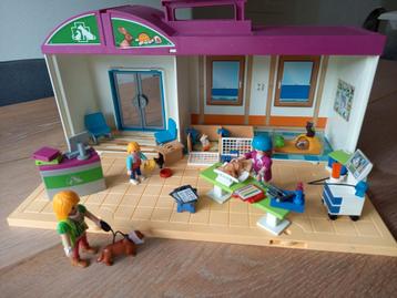 Playmobil Meeneem dierenkliniek - 70146 beschikbaar voor biedingen