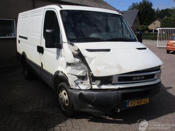 Iveco Daily 35c13v 300 H1Dubbel lucht (bj 2002) beschikbaar voor biedingen