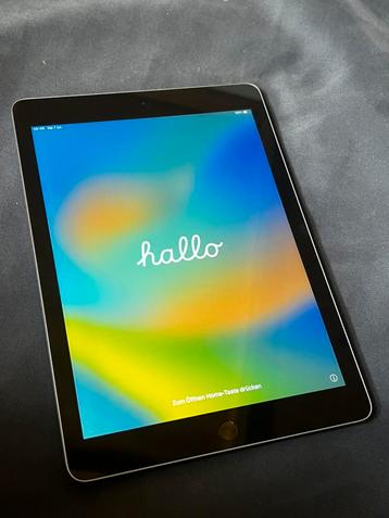 Apple iPad 5e generatie 32GB A1822 9.7” 10” 2017 Kids Tablet beschikbaar voor biedingen