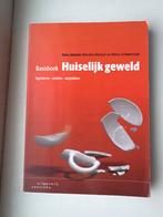 Basisboek Huiselijk Geweld - Janssen, Wentzel, Schakenraad, Ophalen of Verzenden, Alpha, Zo goed als nieuw, HBO