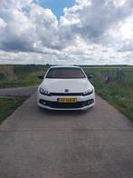 Volkswagen Scirocco 1.4 TSI 122PK 2011 Wit, Auto's, Voorwielaandrijving, Stof, Zwart, 4 cilinders