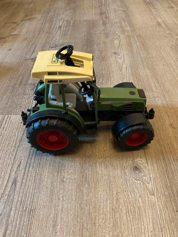Bruder Tractor - Fendt 209 S beschikbaar voor biedingen