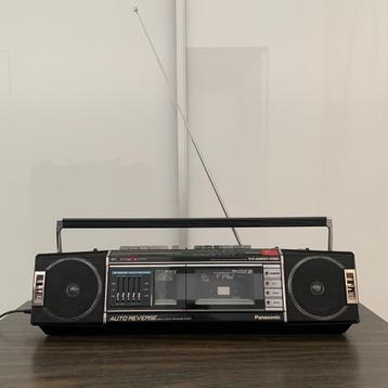 PANASONIC Dubbel Cassettedeck Radio Vintage beschikbaar voor biedingen