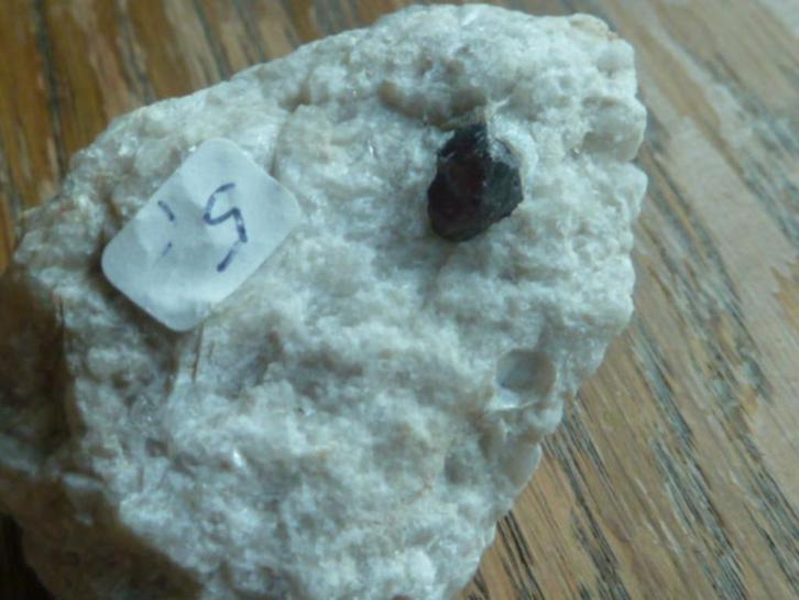 Granaat (14), Verzamelen, Mineralen en Fossielen, Mineraal, Ophalen of Verzenden