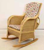 Schommelstoel - bamboe - met leesbak, Huis en Inrichting, Fauteuils, Ophalen, Riet of Rotan, Gebruikt, 75 tot 100 cm
