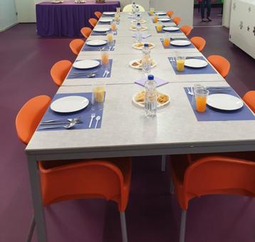 kuipstoel beschikbaar voor biedingen