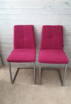 twee mooie Henders en Hazel stoelen, Ophalen