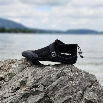 Water schoenen maat 44 beschikbaar voor biedingen