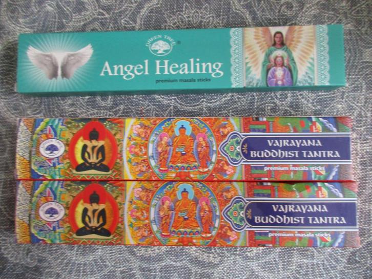 3 pakjes wierook  - samen 2,50, Huis en Inrichting, Woonaccessoires | Kandelaars en Kaarsen, Nieuw, Kaars, Minder dan 25 cm, Overige materialen