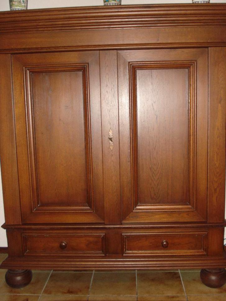 Mooie broodkast, Huis en Inrichting, Kasten | Buffetkasten, Zo goed als nieuw, 150 tot 200 cm, 150 tot 200 cm, 50 tot 75 cm, Met lade(s)