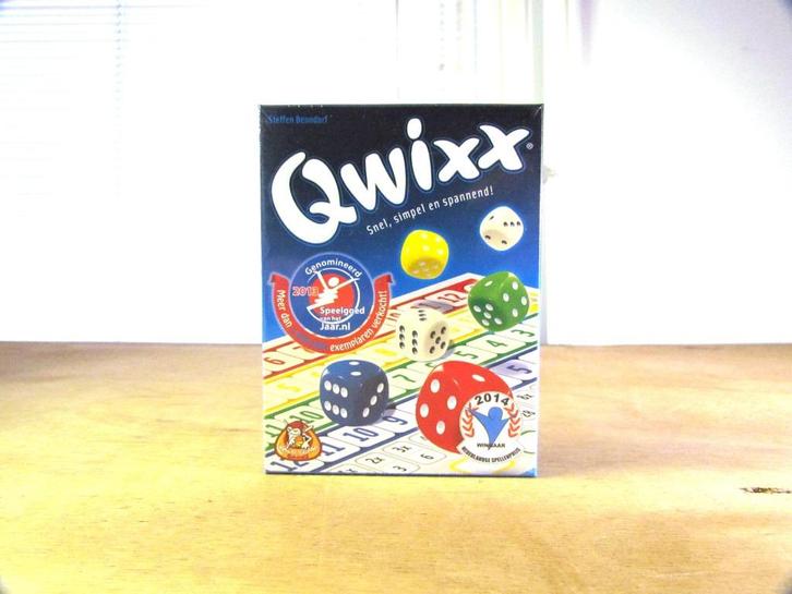Qwixx Basisspel White Goblin Games Kaartspel Nieuw, Hobby en Vrije tijd, Gezelschapsspellen | Kaartspellen, Nieuw, Een of twee spelers