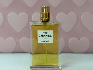 Chanel no 19 pure parfum 35ml beschikbaar voor biedingen