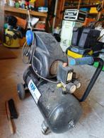 compressor met tank en drukregelaar, Doe-het-zelf en Verbouw, Ophalen, Gebruikt, 6 tot 10 bar, Minder dan 200 liter/min