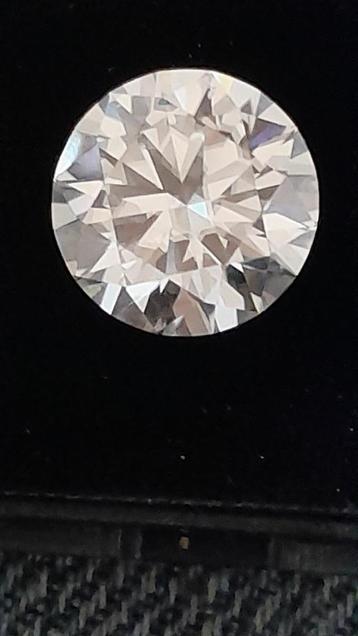 Moissanite Diamond 3EX 12mm/6ct beschikbaar voor biedingen