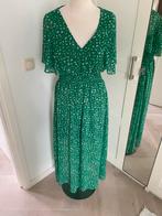 Stradivarius Groene Jurk - Maat M, Maat 38/40 (M), Ophalen of Verzenden, Zo goed als nieuw, Stradivarius