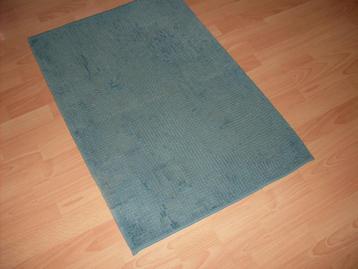 hoogpolig blauw slaapkamerkleedje 85x55cm beschikbaar voor biedingen