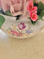 kunstbloemen in vintage terrine foto 1 t/m 5, Antiek en Kunst, Curiosa en Brocante, Ophalen of Verzenden