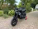 Yamaha mt09 gen4 akrapovic 35KW, Motoren, Bedrijf, Handvatverwarming, Minimaal motorrijbewijs A2, 12 t/m 35 kW