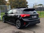 Ford Focus 1.0 EcoBoost ST Line Panodak LED Camera MEGA VOL!, 125 pk, Gebruikt, Euro 6, Zwart