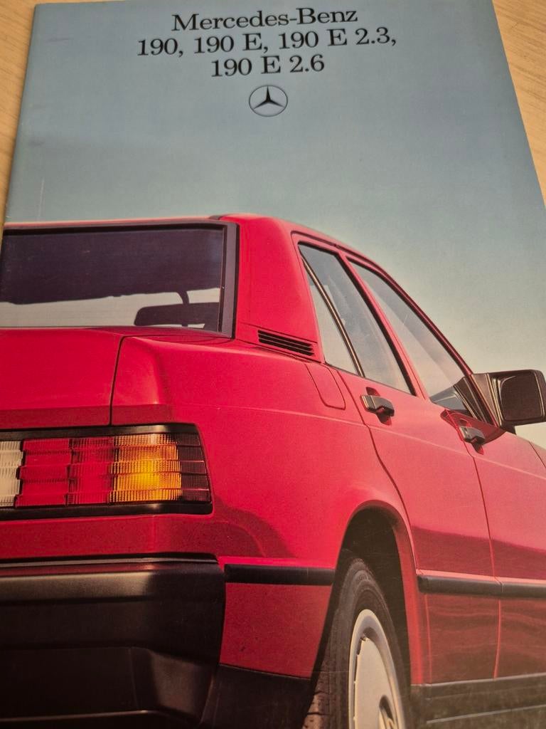 Dec 1986 Nederlands Mercedes 190 folder ook de 6 cilinders, Ophalen of Verzenden, Zo goed als nieuw, Mercedes