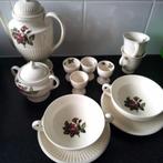 wedgwood  mossrose  moss rose, Huis en Inrichting, Keuken | Servies, Ophalen of Verzenden, Zo goed als nieuw, Wedgwood, Kop(pen) en/of Schotel(s)