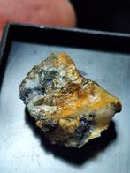 GOUD OP KWARTS, OOSTENRIJK, Ophalen of Verzenden, Mineraal