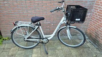 Stragos Damesfiets met Lage Instap beschikbaar voor biedingen