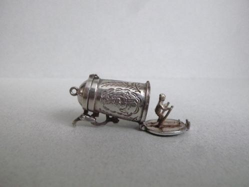 Oude Nuvo bedel zilver Bierpul Tankerd opent Skiër Sneeuw, Sieraden, Tassen en Uiterlijk, Antieke sieraden, Hanger, Zilver, Verzenden