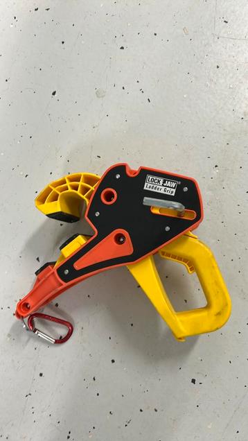 Lock jaw ladder grip beschikbaar voor biedingen