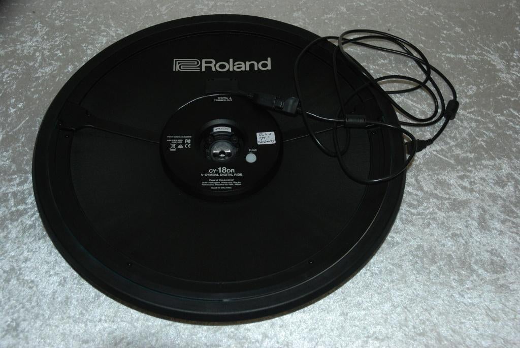 Roland Digitaal 18 inch triple zone bekkenpad CY-18DR, Gebruikt, ., Drums of Percussie, Ophalen of Verzenden