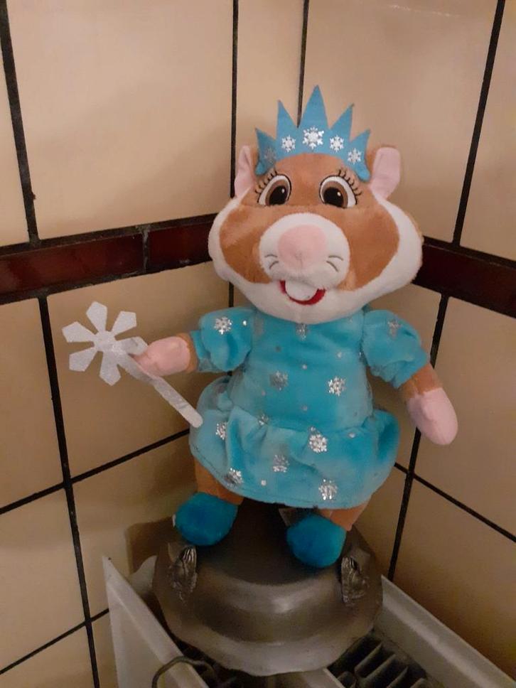 Albert Heijn hamster, Verzamelen, Poppen, Zo goed als nieuw, Overige typen, Ophalen of Verzenden