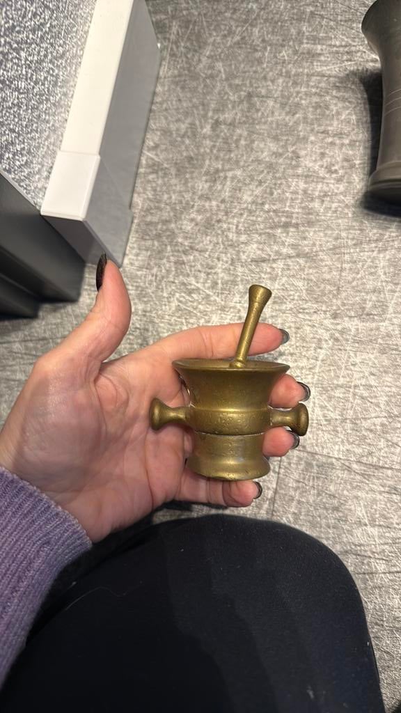 Brons vijzel en stamper, Ophalen, Gebruikt