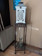 Windlicht op metalen brocante zuil, Huis en Inrichting, Woonaccessoires | Zuilen en Pilaren, Ophalen, Gebruikt
