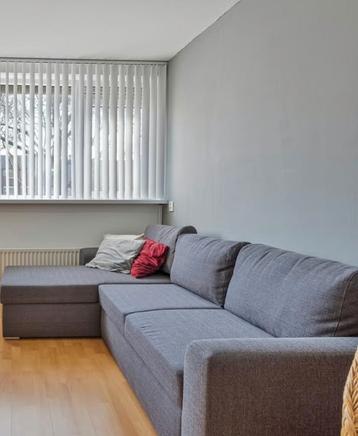 Slaapbank met chaise longue | zeer comfortabel beschikbaar voor biedingen