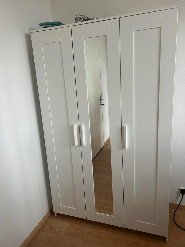 Brimnes kledingkast IKEA - 2,5 jaar oud, Huis en Inrichting, Kasten | Kledingkasten, Zo goed als nieuw, 150 tot 200 cm, 100 tot 150 cm