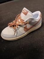 Nike Dunk Low, Kleding | Dames, Schoenen, Beige, Nike, Nieuw, Ophalen of Verzenden