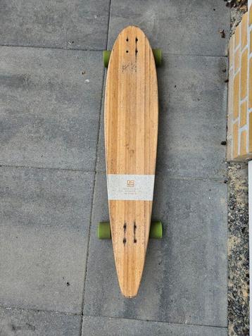 Globe longboard  beschikbaar voor biedingen