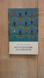 Een handwerk als geschenk Anneke Koese-Tammeling 1969, Boeken, Gelezen, Borduren en Naaien, Ophalen of Verzenden, Anneke Tammeling