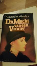 De Macht van een Vrouw (deel 1 t/m 6 in één band), Gelezen, Amerika, Barbara Taylor Bradford, Ophalen of Verzenden