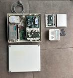 Beveiligingsapparatuur Satel Integra als 1 complete set, Doe-het-zelf en Verbouw, Alarmsystemen, Ophalen, Gebruikt, Draadloos