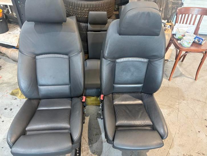 BMW f10  LCI  Zwart Leder Interieur Compleet - Ski Luik, Auto-onderdelen, Interieur en Bekleding, BMW, Gebruikt, Ophalen of Verzenden