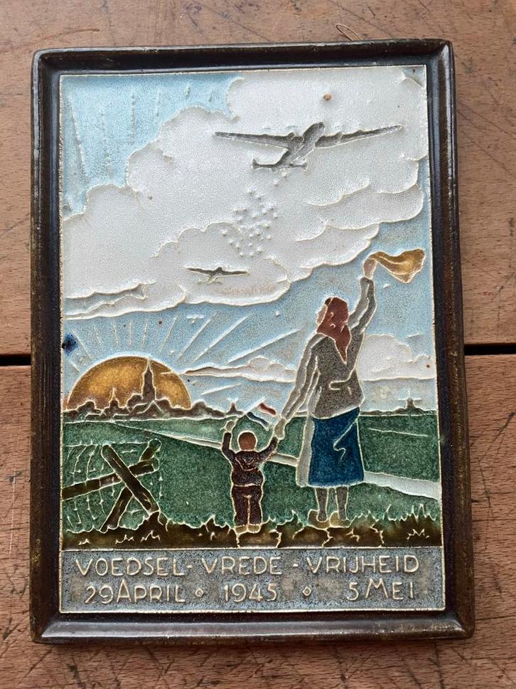 Delfts Blauw Tegel Voedsel Vrede Vrijheid, Antiek en Kunst, Antiek | Wandborden en Tegels, Ophalen of Verzenden