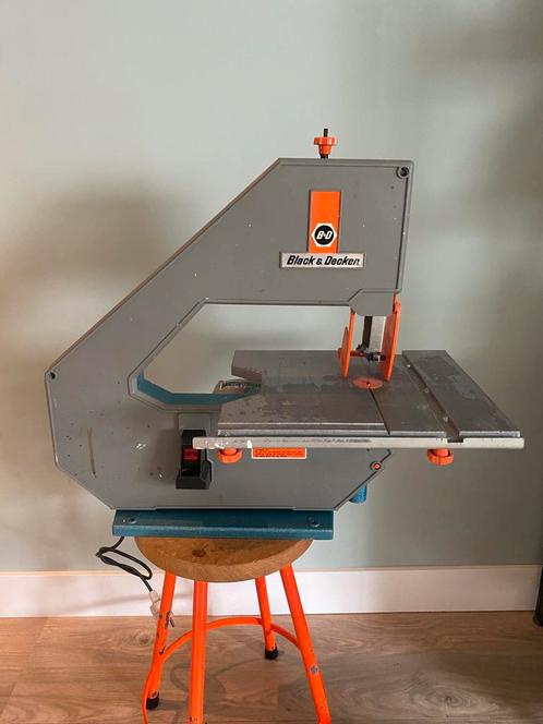 lintzaag Black & Decker DN 330 / Black en Decker, Doe-het-zelf en Verbouw, Gereedschap | Zaagmachines, Gebruikt, Lintzaag, Minder dan 600 watt