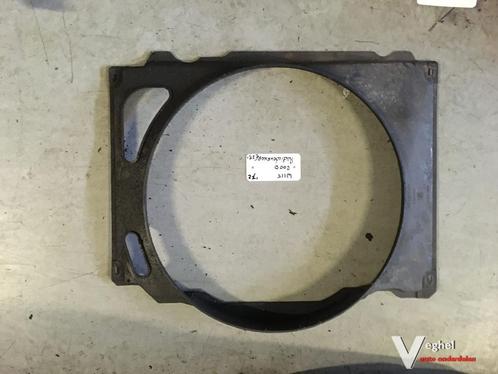 Radiateurkap w115 mercedes '72, Auto-onderdelen, Motor en Toebehoren, Gebruikt, Ophalen of Verzenden